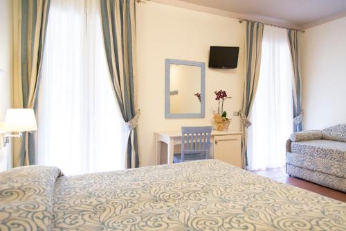 Blu Hotel Laconia Village - image 11