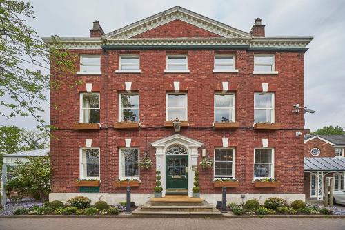 Etrop Grange Hotel Manchester Airport - image 11