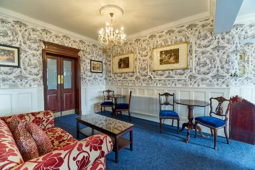 Etrop Grange Hotel Manchester Airport - image 2