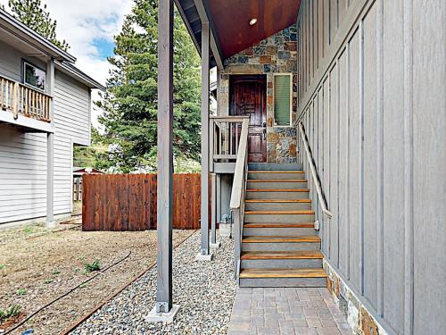 New Listing! Upscale Retreat W/ Hot Tub & Fireplace Home - image 7