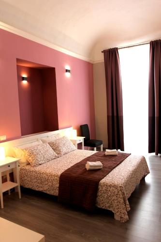 Deluxe Double Room with Balcony room in B&B Terre di Catania