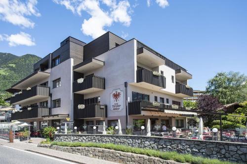 Hotel Zum Tiroler Adler