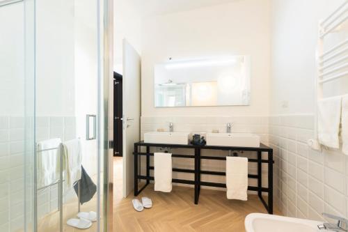 Metropolitan Suites - image 4