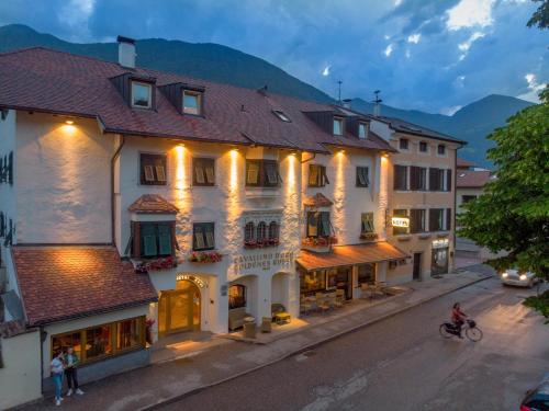 Hotel Goldenes Roessl-adults only Brixen