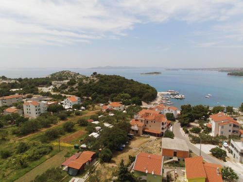  Apartment Gordana in Drage