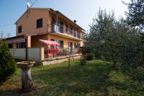  Maria apartment, Unterkunft in Višnjan