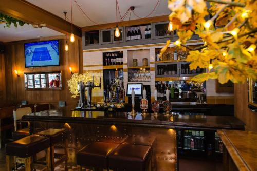 The Fitzrovia Belle Hotel - image 9