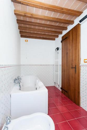  Villa Casolare in Perugia