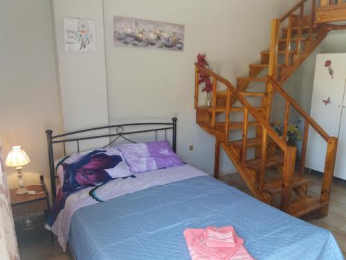  Jenny studios in Pylos