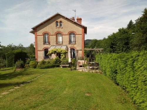 La Maison Du Marchand - Chambre d'hôtes - Peyrat-le-Château