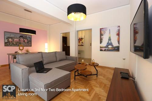  Skyline City Properties (SCP) apartments in Piraeus center in Piräus