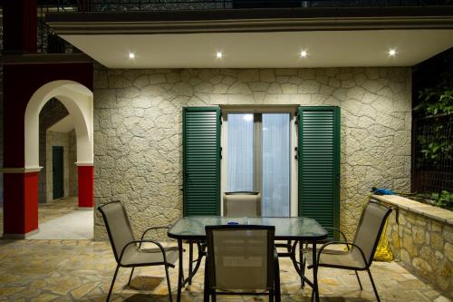  Nijay Apartments No 3 De-lux Size 76 Sq Mtrs in Spartokhórion