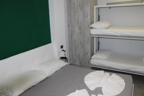 Olive Luxury Rooms – Agios Markos, MI