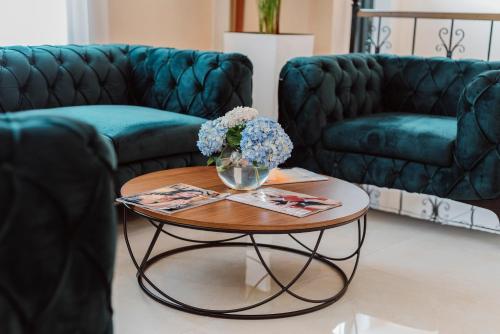 206168002 Boulevard Hotel Batumi