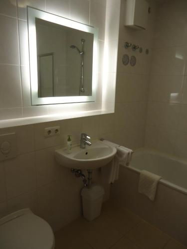 ห้องน้ำ, BTT Serviced Apartments in เวสท์ไฮม์