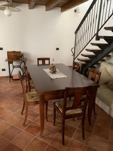 FuoriPorta Affitti Brevi - Borgo Scorza in Berceto