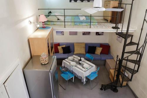 Domus Titiana Amazing Apartment in Trastevere, Roma (foto 4)
