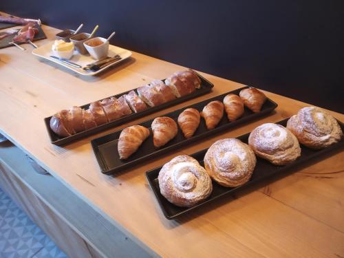 CAN MENCIÓ - Plaça Major CAN MENCIÓ - Plaça Major