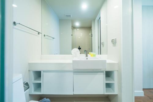 Apartment at Aristo Surin by Lofty, Hat Surin (foto 9)