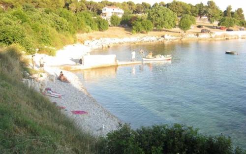 Apartments Tonka near beach and sea Over view