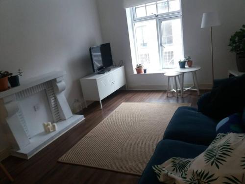 Central 1 Bedroom Apartment South Of River Liffey In Dublin Ireland Reviews Prices Planet Of Hotels