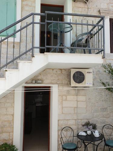 Bejárat, LEMON TREE in Trogir