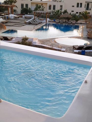 Yialos Ios Hotel - image 13