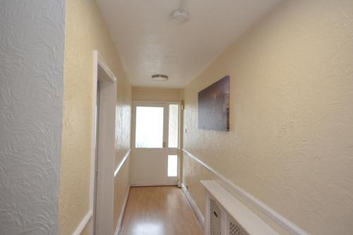 Four Bedroom Townhouse 12 Minutes Walk to Excel Exhibition Centre, Londýn (fotografie 3)