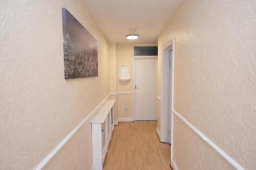 Four Bedroom Townhouse 12 Minutes Walk to Excel Exhibition Centre, Londýn (fotografie 8)
