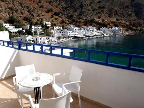 Loutro Holidays