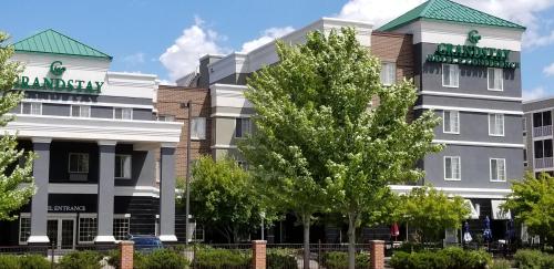Grandstay Apple Valley in Apple Valley, USA