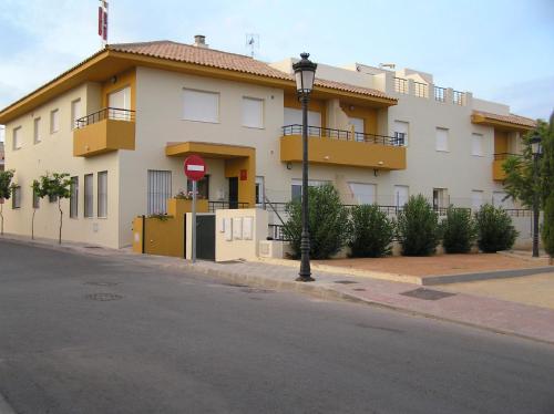 Hotel Apartamentos Turísticos los Girasoles (Espartinas ...