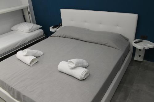 Olive Luxury Rooms – Agios Markos, MI