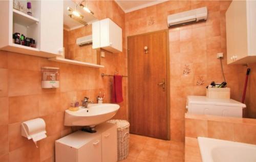  Apartment Ema in Poreč