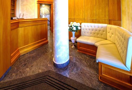 Iekārtas, Hotel Cezar Banja Luka in Banjaluka