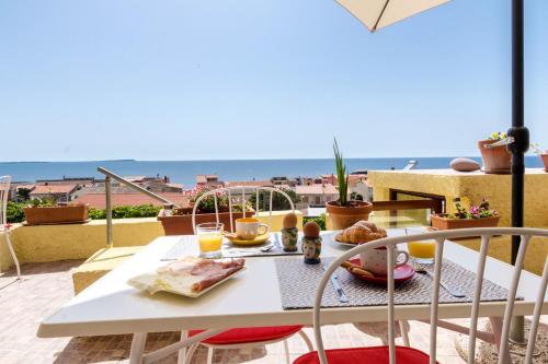 Ēdiens un dzērieni, Mare Lughente in Cuglieri