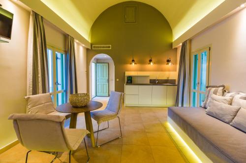 Anassa Deluxe Suites - image 6