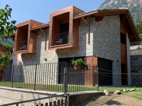 Ieeja, Italo-Svizzero in San Giacomo Filippo