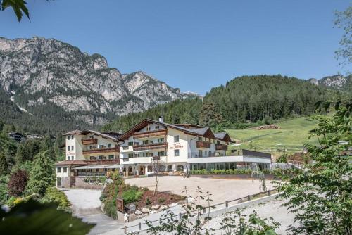 Hotel Dosses Hotel de charme Tires - Tiers