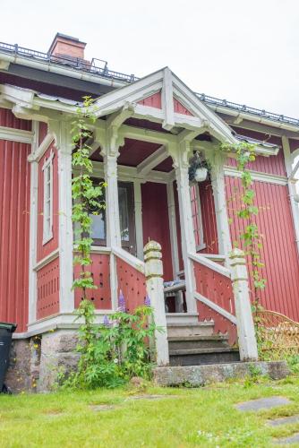 . lunde slusevaktarbolig