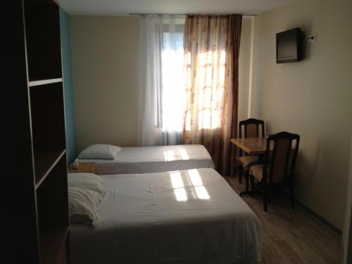 布里斯托尔酒店 (Hotel Le Bristol) in 华伦西尼斯