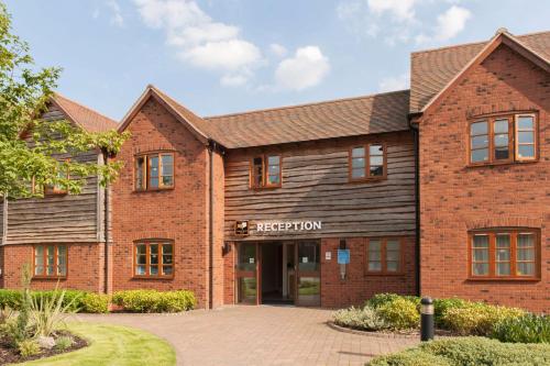 Meadow Farm Redditch by Marstons Inns - image 12