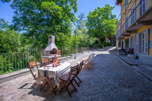  Il Fienile, Pension in Portacomaro bei Cascine di Pietra