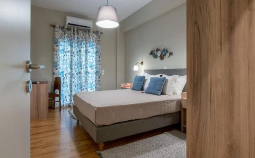 Absolute Athens ΙΧ - image 5