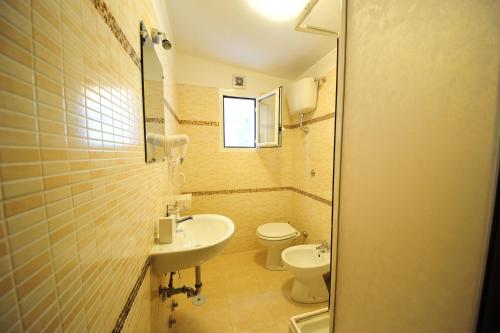 Hotel Mosaic Central Rome - image 7