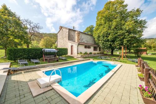 Family friendly house with a swimming pool Roc Central Istria - Sredisnja Istra - 17446