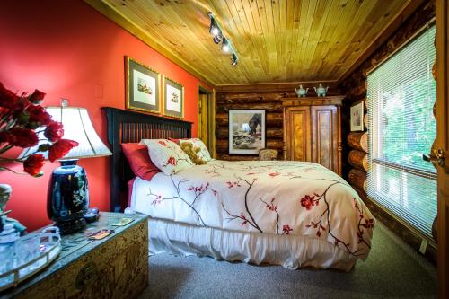 Shambhala Bed and Breakfast in Trent Lakes
