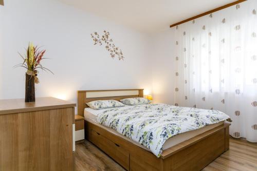 Apartment Snjezana - image 4