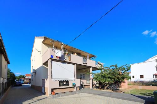  Holiday house Andrija, Pension in Bibinje