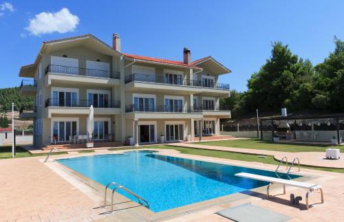  Villa Damia in Dhamiá